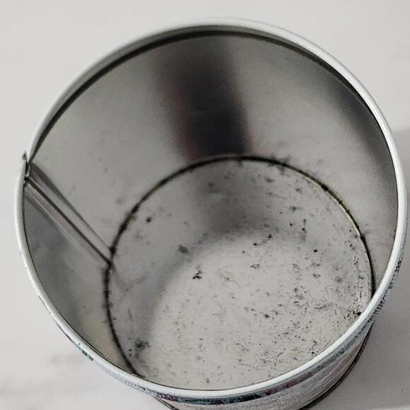 3/$25 Vintage Round Tin with Teddy Bears & Flowers Collectible Storage Container - Picture 6 of 8